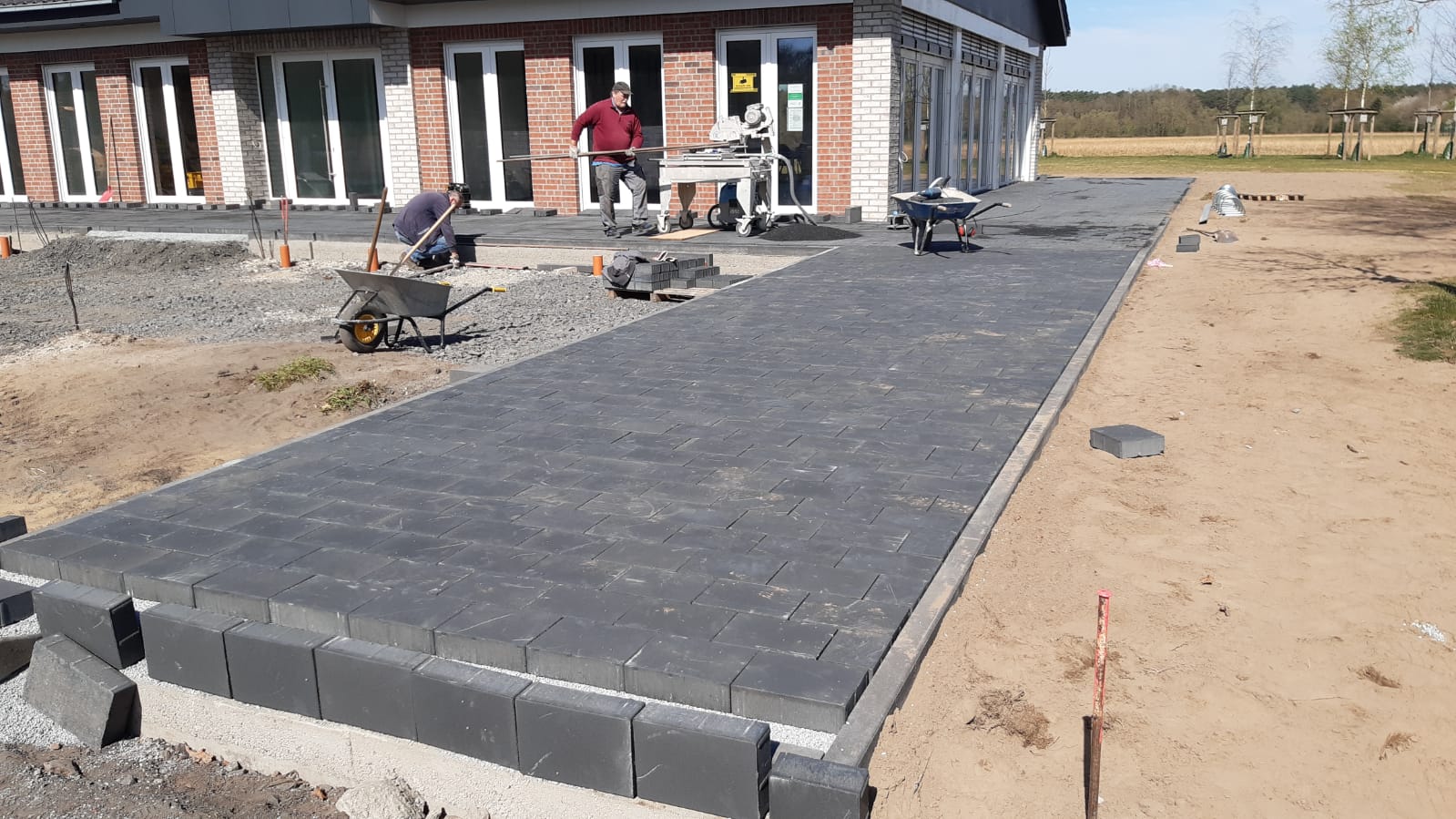 Unser Haus ist fertig!